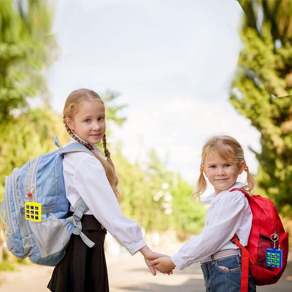 24 Packs Tic-Tac-Toe Keychain Game Pendant Mini Portable Pocket Board Games - Picture 4 of 7